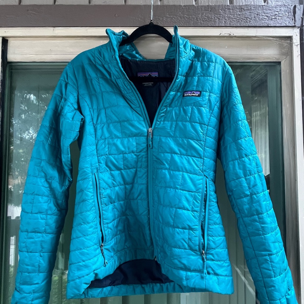 Patagonia Women's Teal Puffer Jacket
